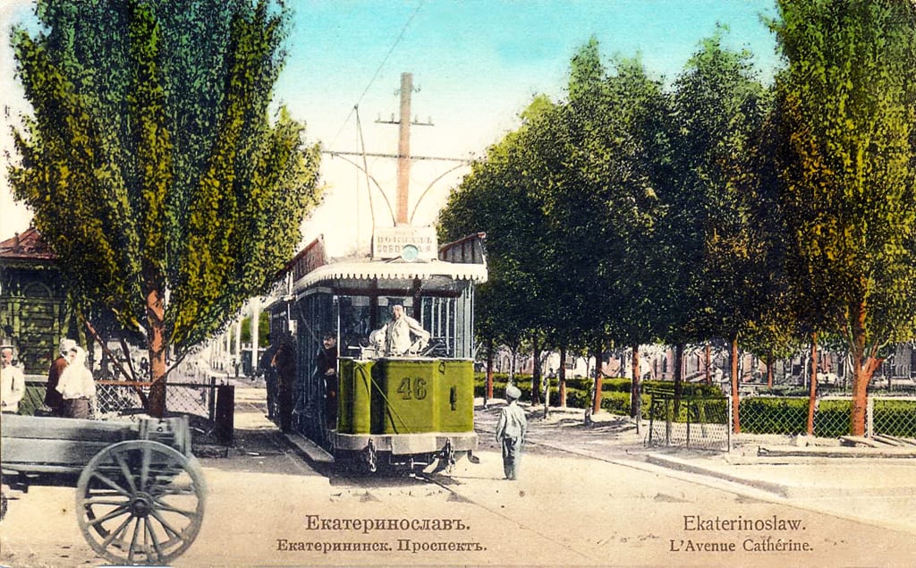 Иностранные инвесторы и большой успех: история первой трамвайной линии Днепра (Фото)