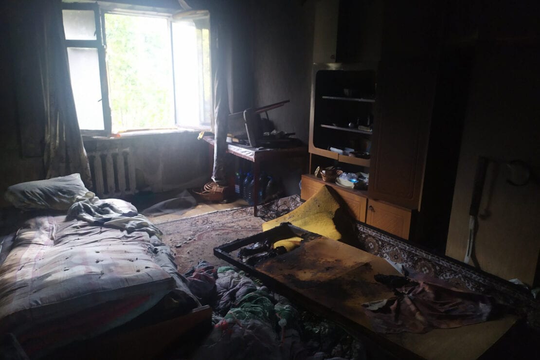 Смертельный пожар: в Днепре в многоэтажке погиб мужчина (Фото)