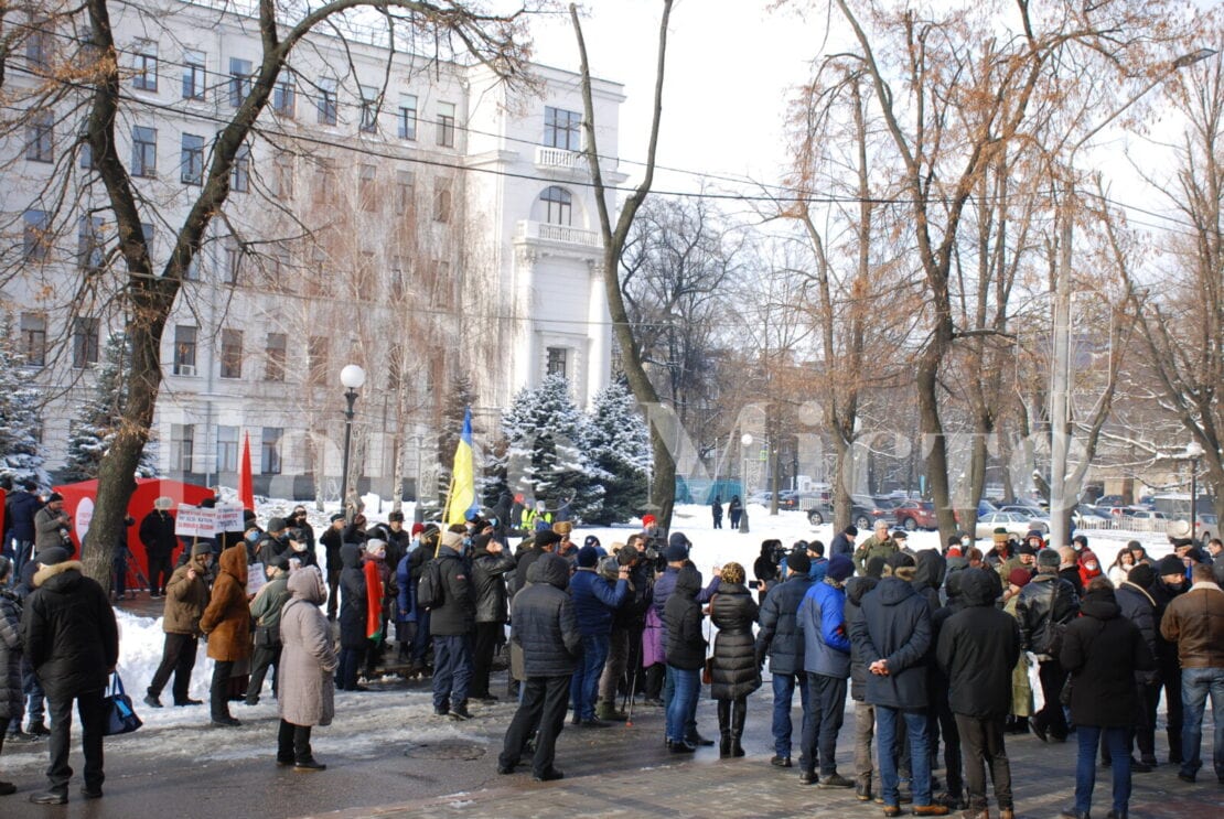 Митинг возле ДнепрОГА 15 января – новости Днепра