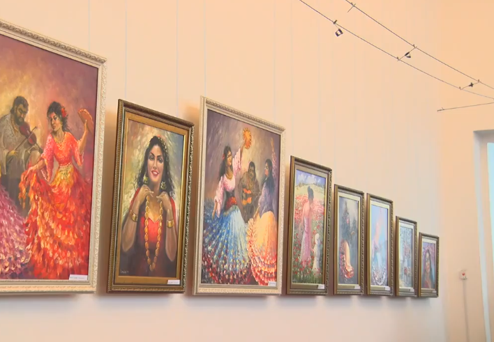 У Дніпрі презентували виставку картин ромського художника із Мукачева