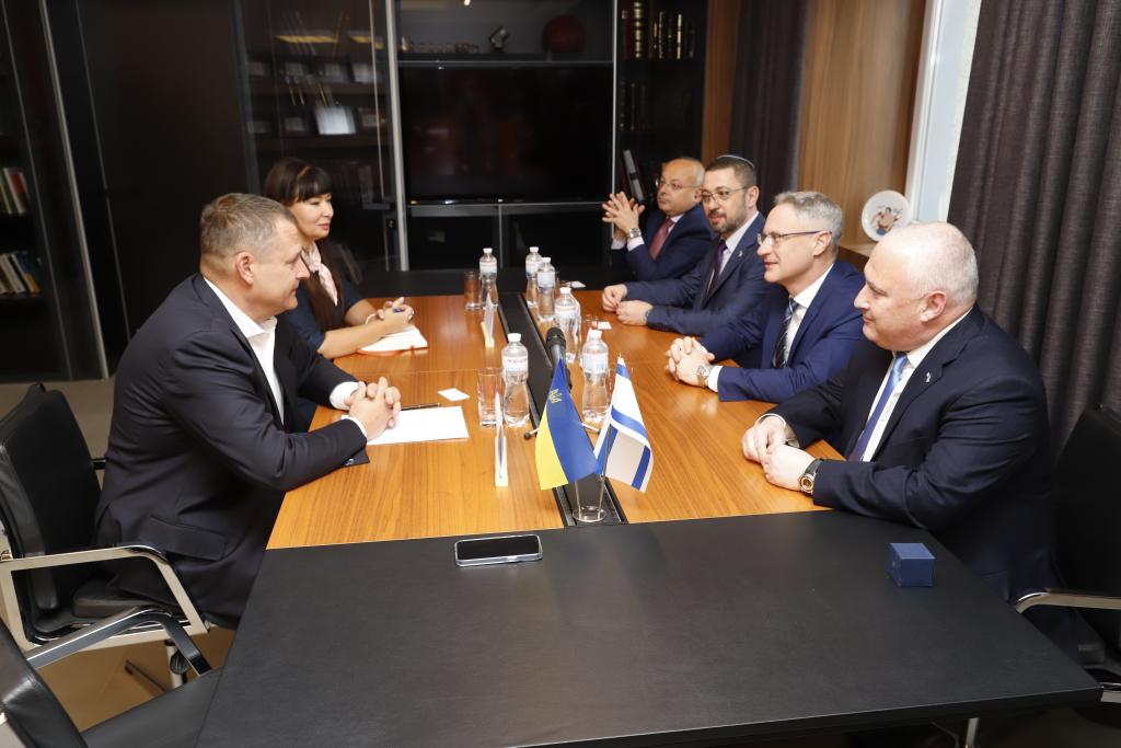 Новости Днепра про Борис Филатов встретился с новоназначенным послом Израиля в Украине Михаэлем Бродским