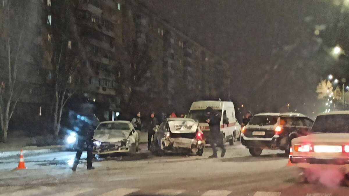 ДТП на Метростроевской: есть пострадавшие - новости Днепра