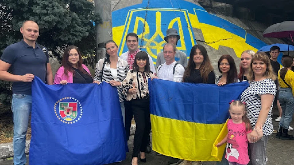 Молодь з Луганщини в Дніпрі на святі Дня Української Державності