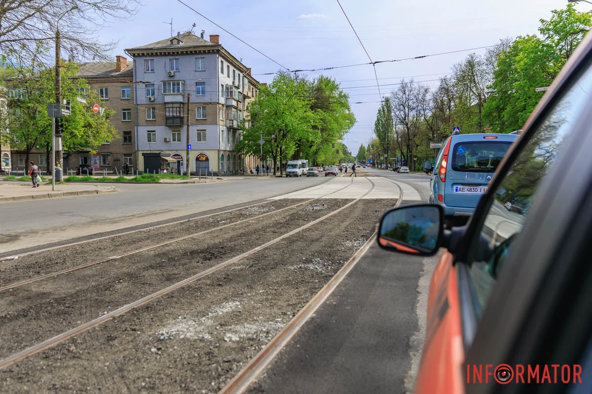 У Дніпрі завершили ремонт трамвайних переїздів на проспекті Богдана Хмельницького 3