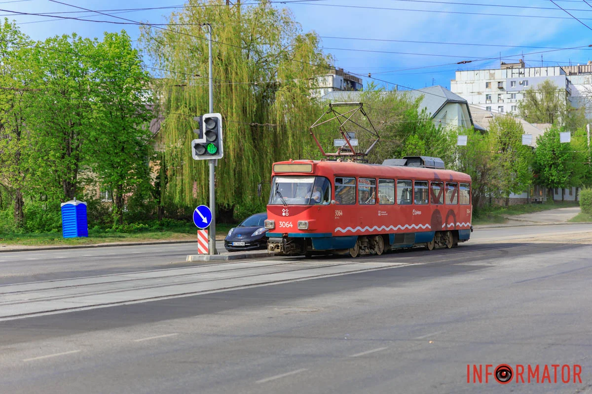 У Дніпрі завершили ремонт трамвайних переїздів на проспекті Богдана Хмельницького 8